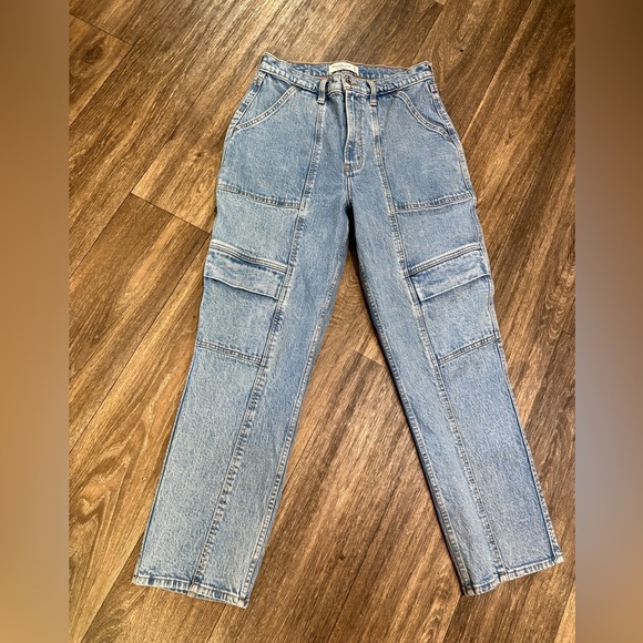 Abercrombie & Fitch Denim - Abercrombie & Fitch Curve Love The 90s Straight Ultra High Rise 30 / 10s